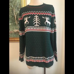 Meaveor like new men’s Christmas sweater size L